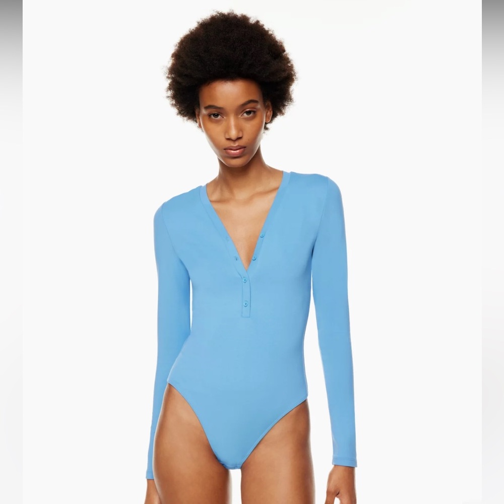 NWT Babaton contour Henley long sleeve bodysuit